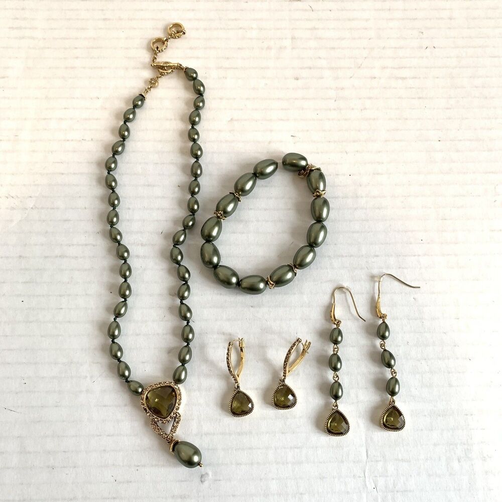 Monet Pearl Necklace Bracelet Dangle Earring Set Sage Green Gold 4 Pc Set - Picture 1 of 10